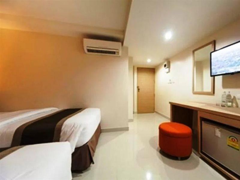 Gateway Hotel Pratunam Банкок Екстериор снимка
