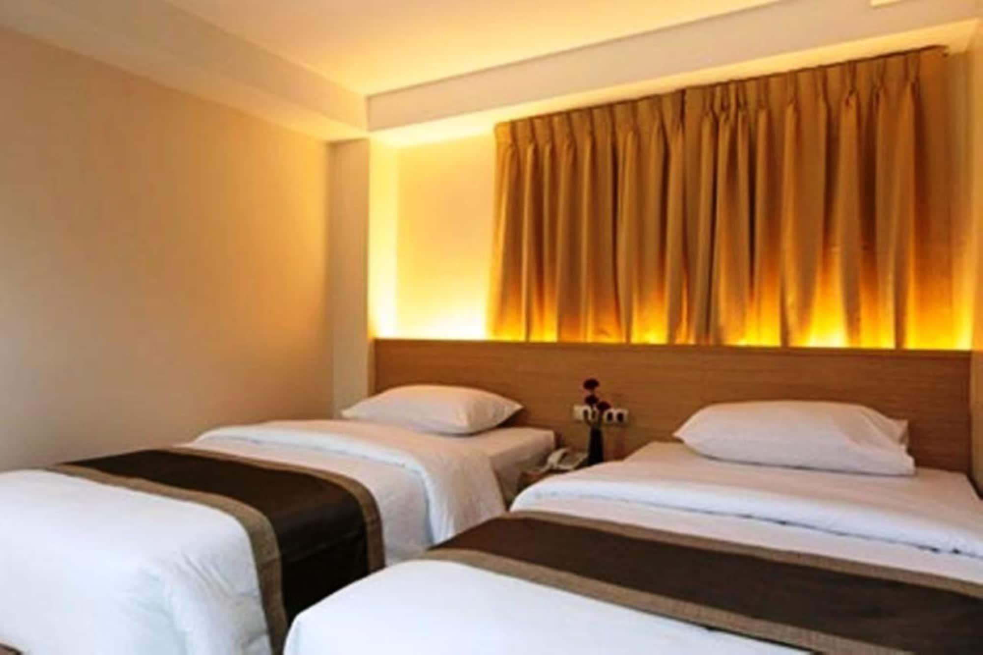 Gateway Hotel Pratunam Банкок Екстериор снимка