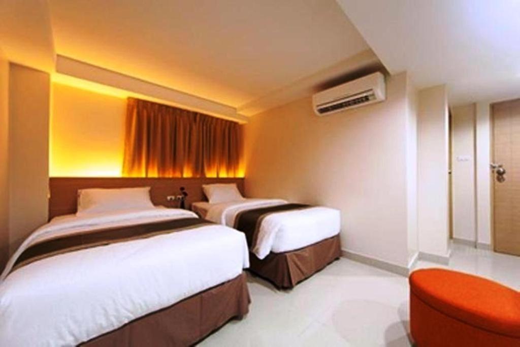 Gateway Hotel Pratunam Банкок Екстериор снимка