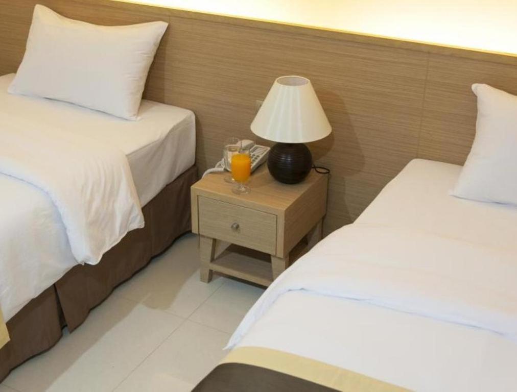Gateway Hotel Pratunam Банкок Екстериор снимка
