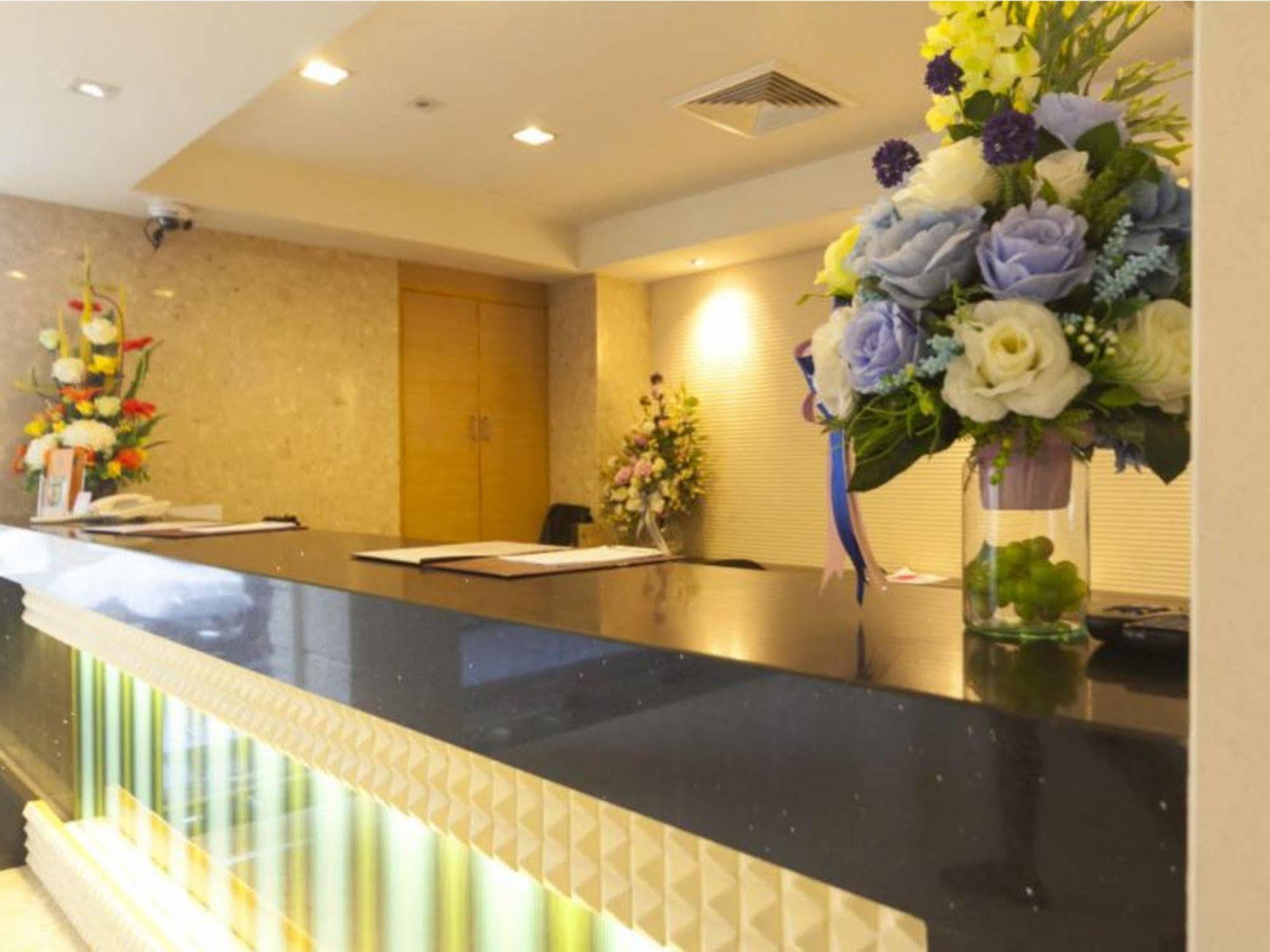Gateway Hotel Pratunam Банкок Екстериор снимка