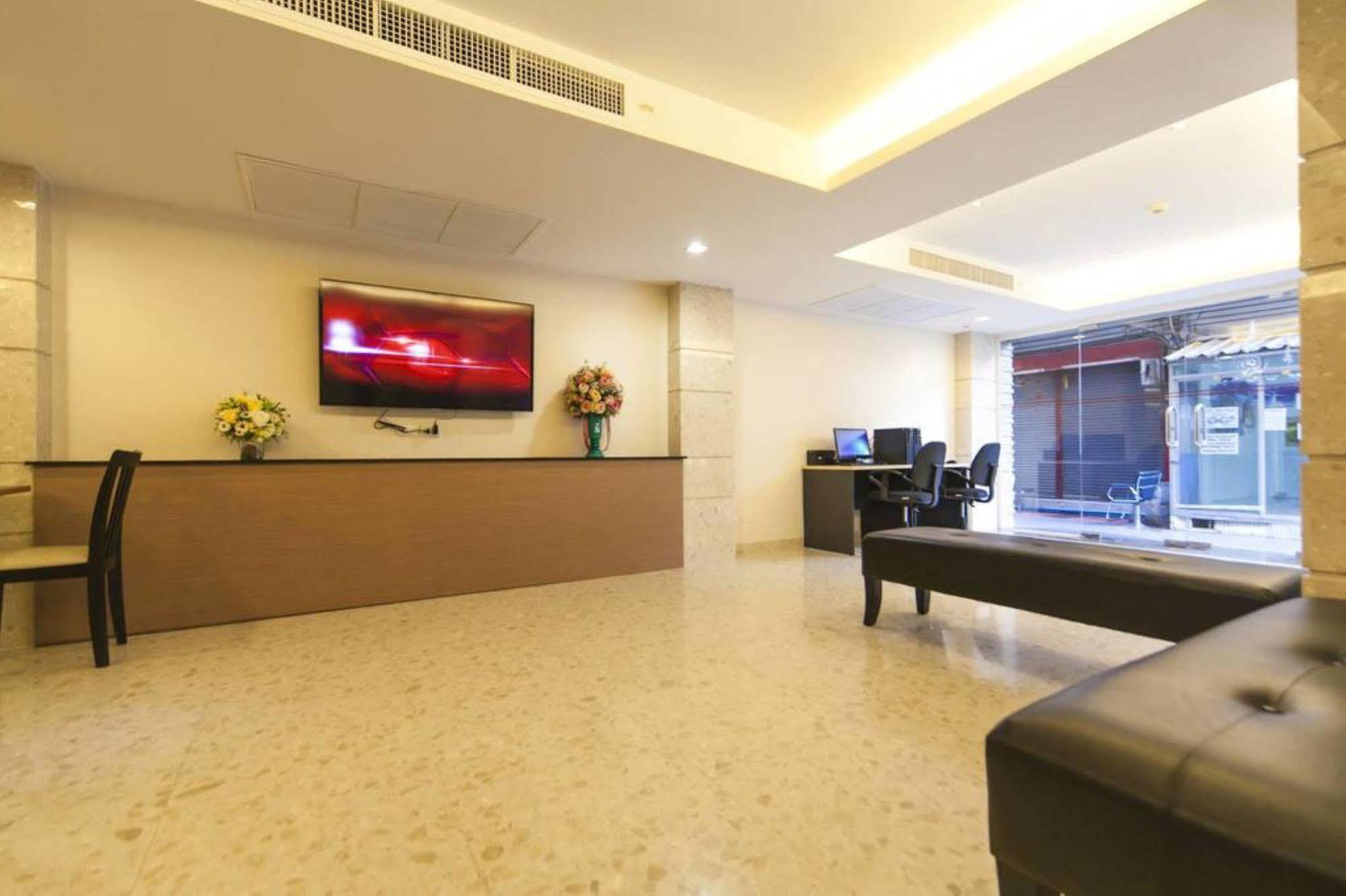 Gateway Hotel Pratunam Банкок Екстериор снимка